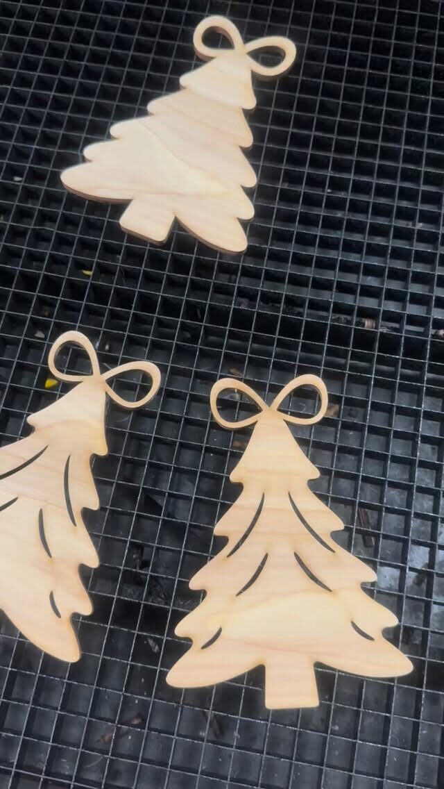 Instagram post from airlollipops. This post is in position 4.