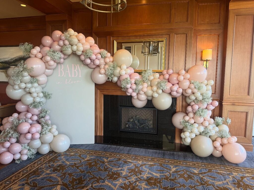 Instagram post from airlollipops. This post is in position 3.